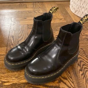 FlatForm Chelsea Boot